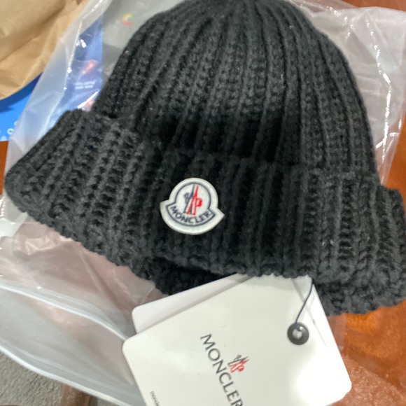 Black monclear bomber coat with hat - Picture 4 of 4